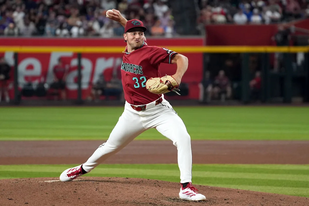 D-Backs’ Brandon Pfaadt uses cleats in gender reveal announcement for his brother reported globally