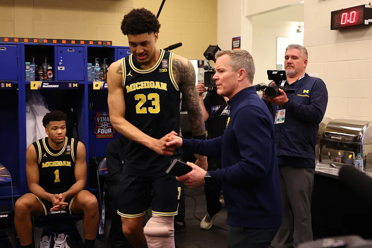 Michigan's Yaxel Lendeborg says he's 'playing no matter what' in title Tilt observed today