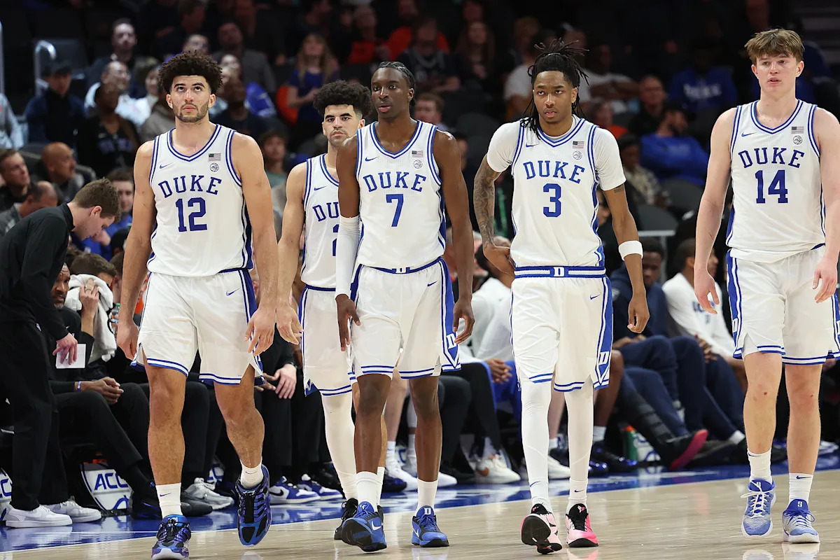 Which teams are Yahoo Sports users picking to Conquest the NCAA tournament? hits headlines