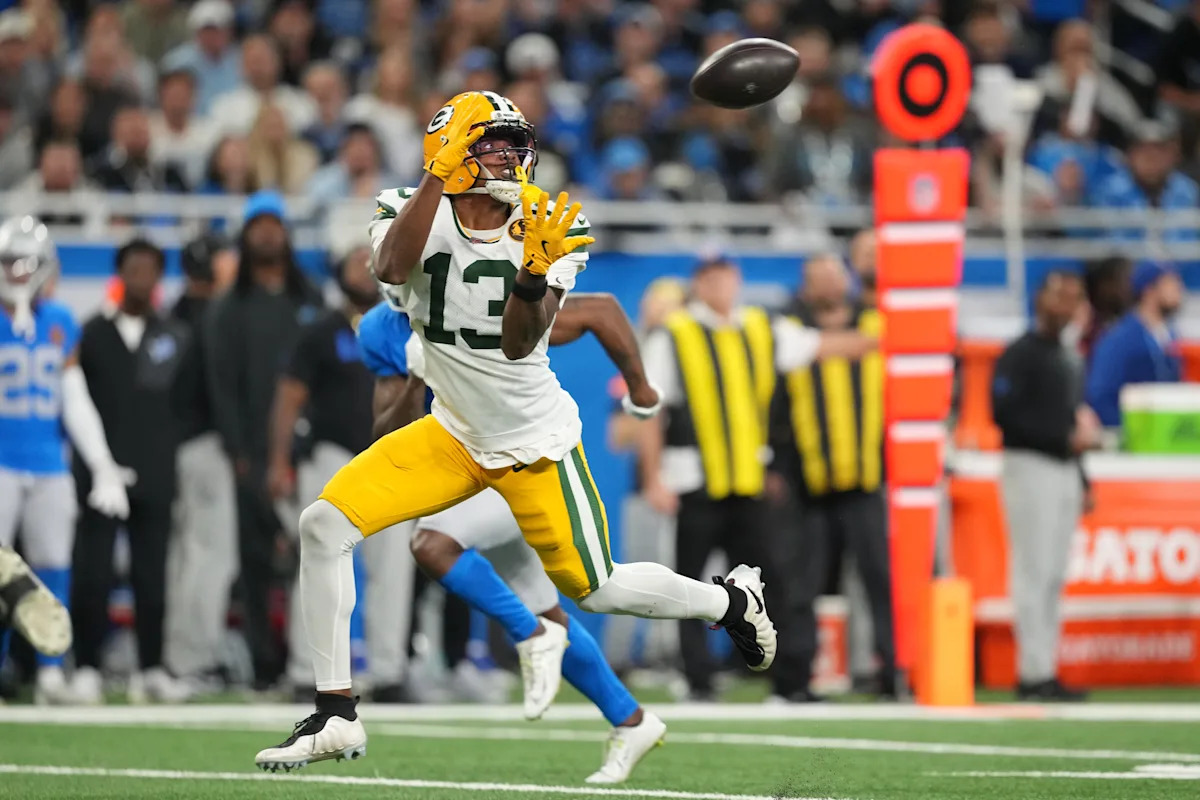 Packers trade WR Dontayvion Wicks to Eagles for draft picks creates buzz