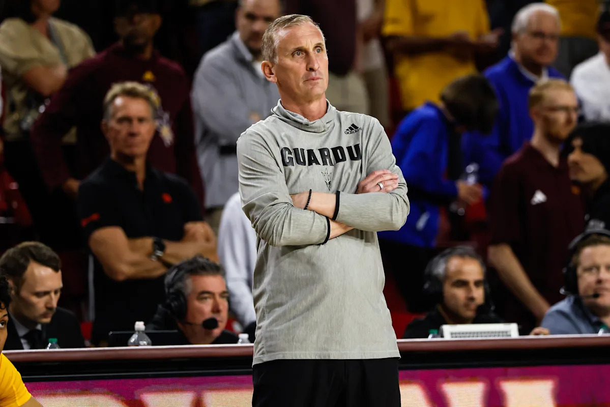 Arizona State splits with head Trainer Bobby Hurley after 11 seasons creates buzz
