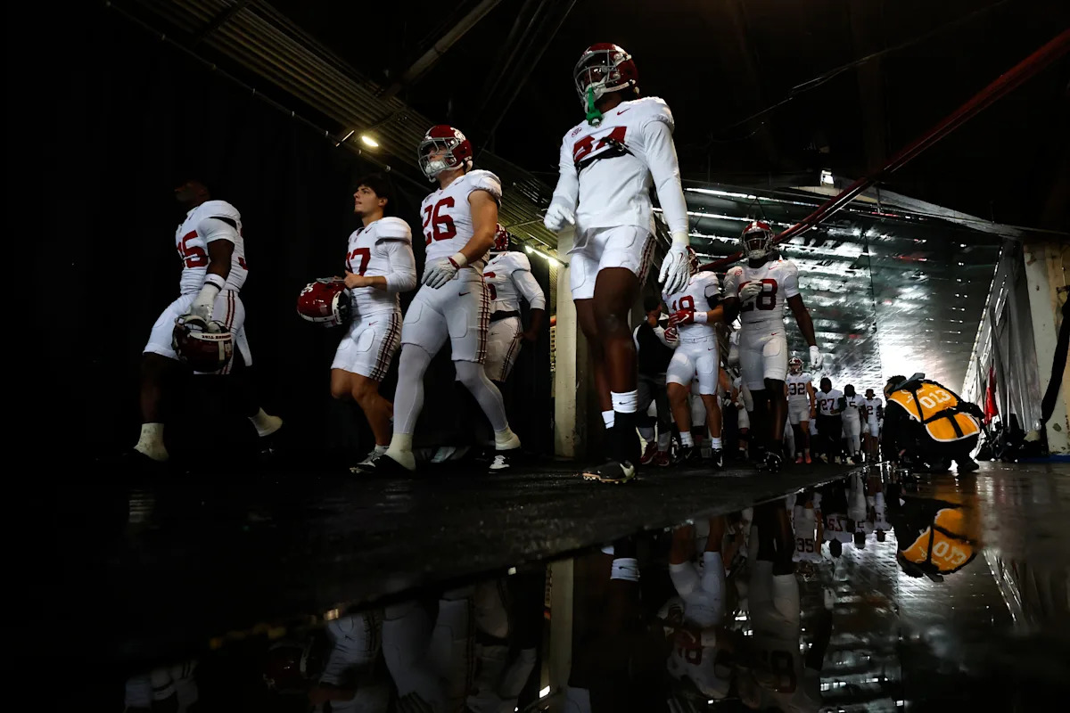 Could new college sports bill lead to an Player strike? hits headlines