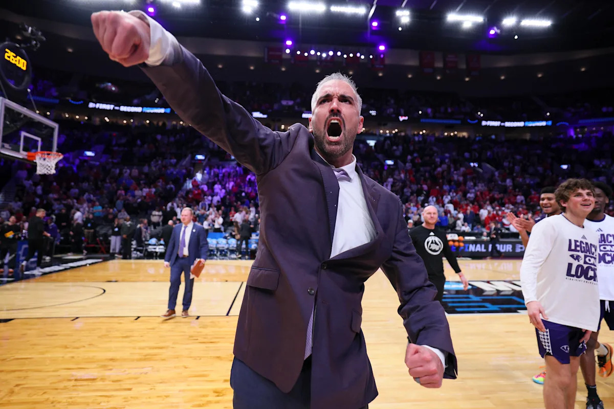 High Point Strategist rails against mid-major plight  'We've played somebody now' takes center stage