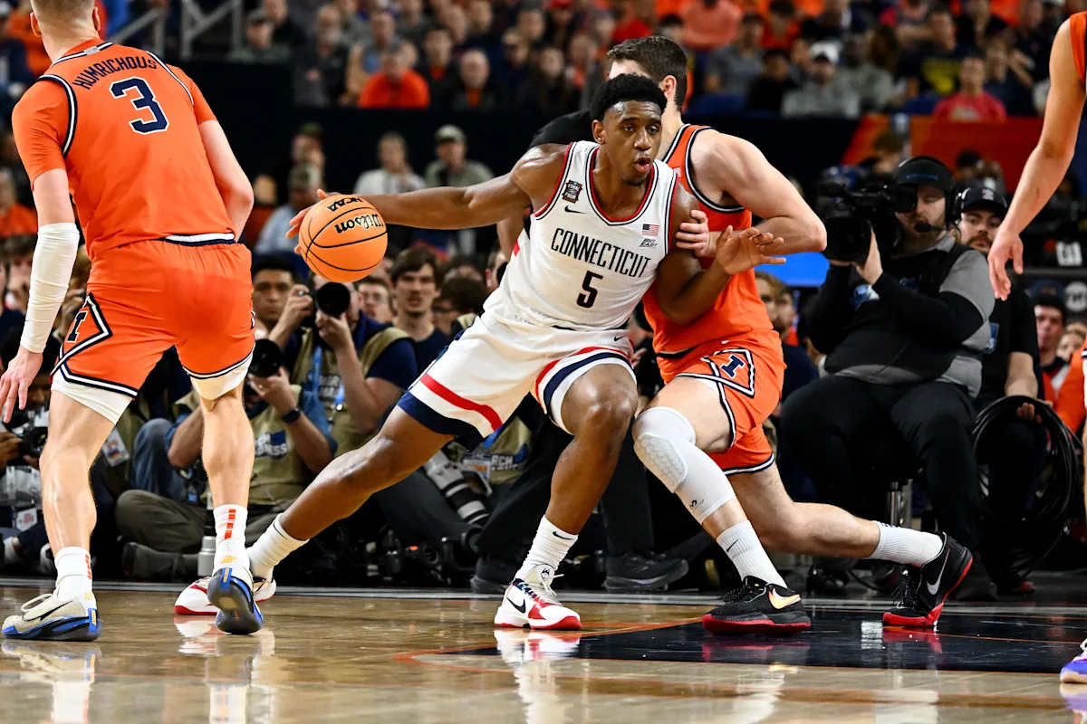2026 Final Four  1 bettor Ought to win $1M if UConn wins Top-tier championship takes center stage