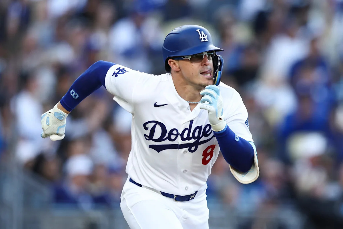 Dodgers lose Enrique Hernández and  Teoscar Hernández to injuries hits headlines