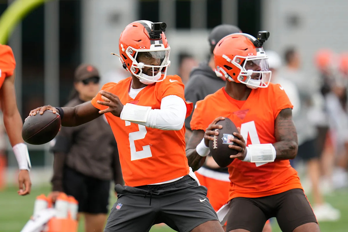 Watson, Sanders QB competition Is set to likely bleed into Browns training camp hits headlines