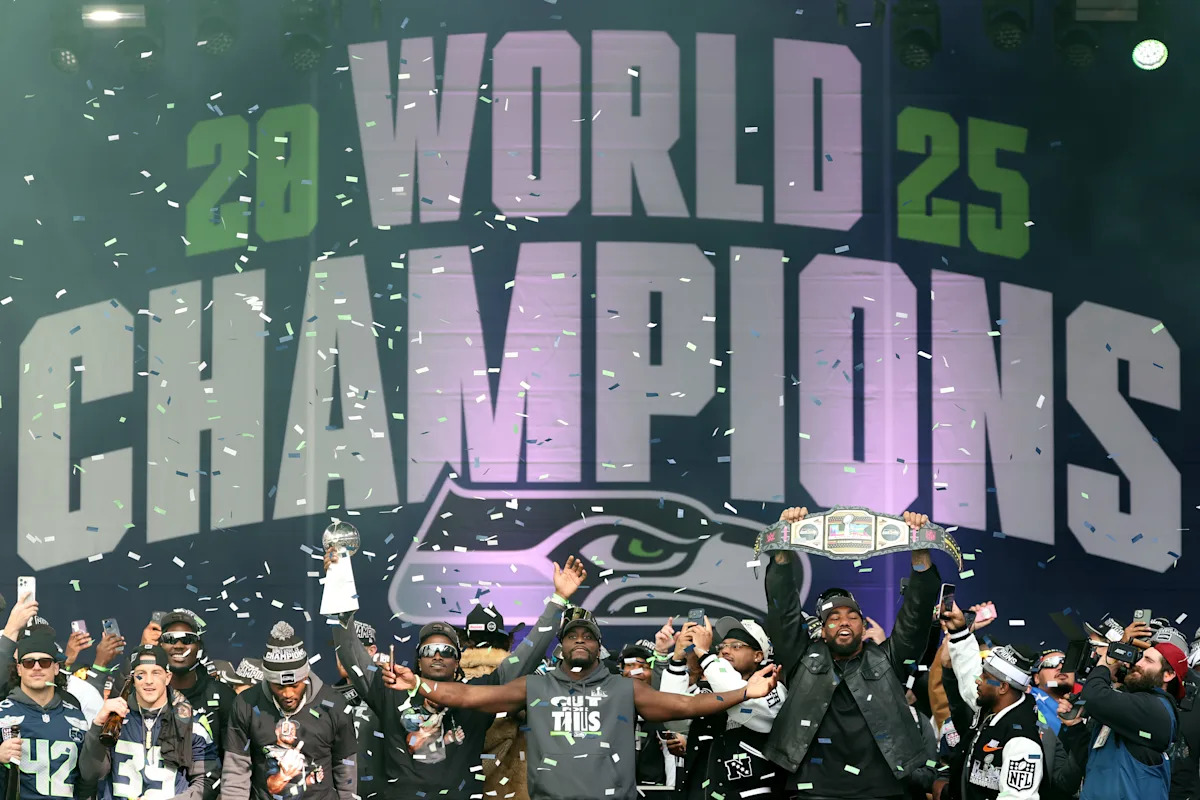 Seahawks reportedly haven't drawn as much interest as expected from buyers observed today