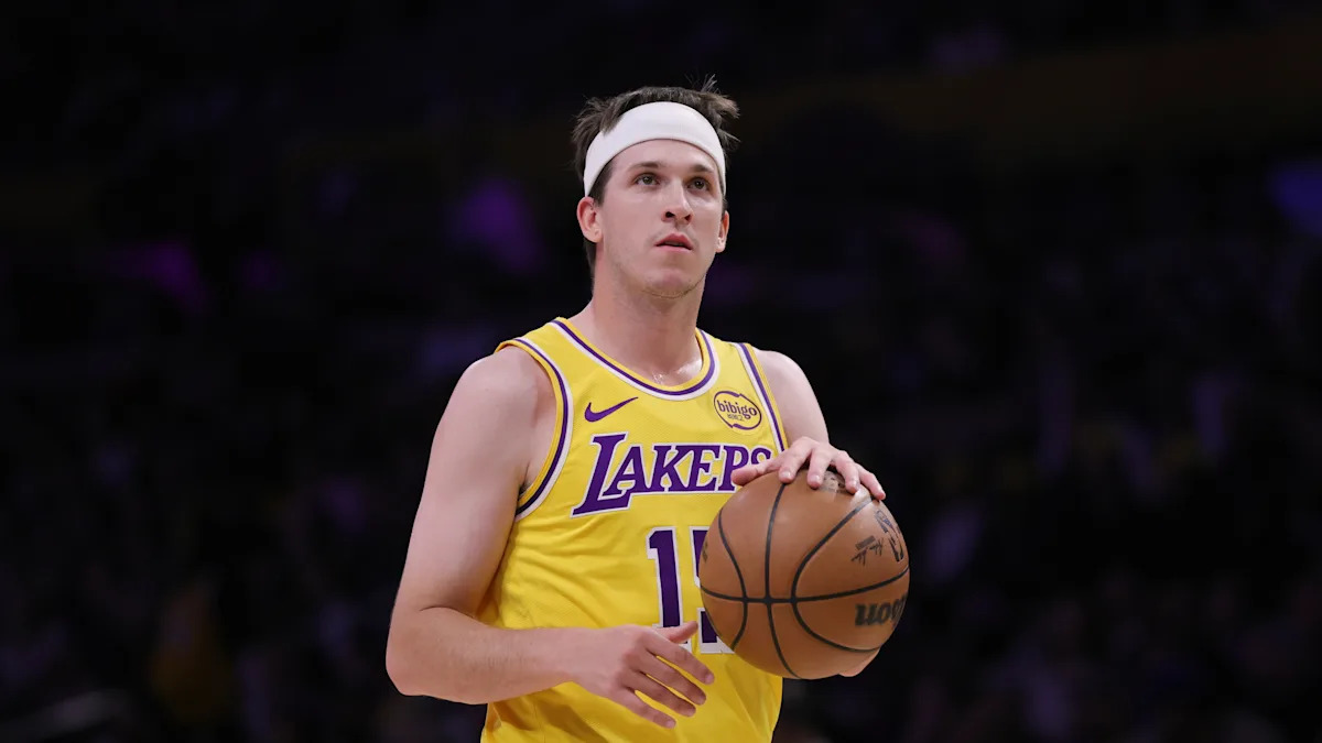 Lakers' Austin Reaves Is expected to miss rest of the Competitive cycle with an oblique strain